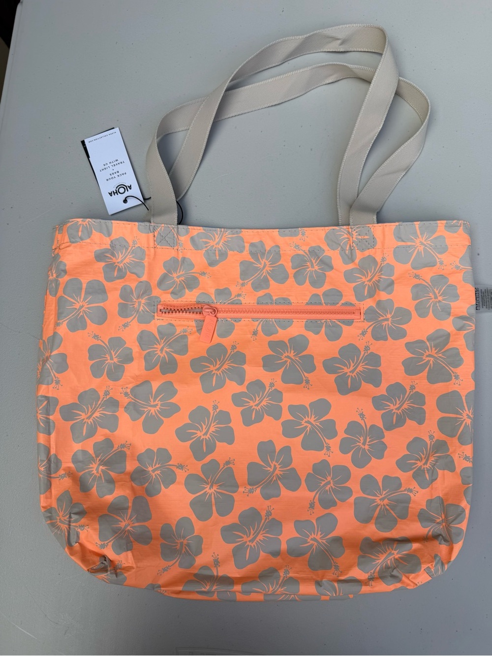 NWT Maui EXCLUSIVE Aloha Collection Reversible Tote Hana Hou Bel Air - Picture 3 of 4